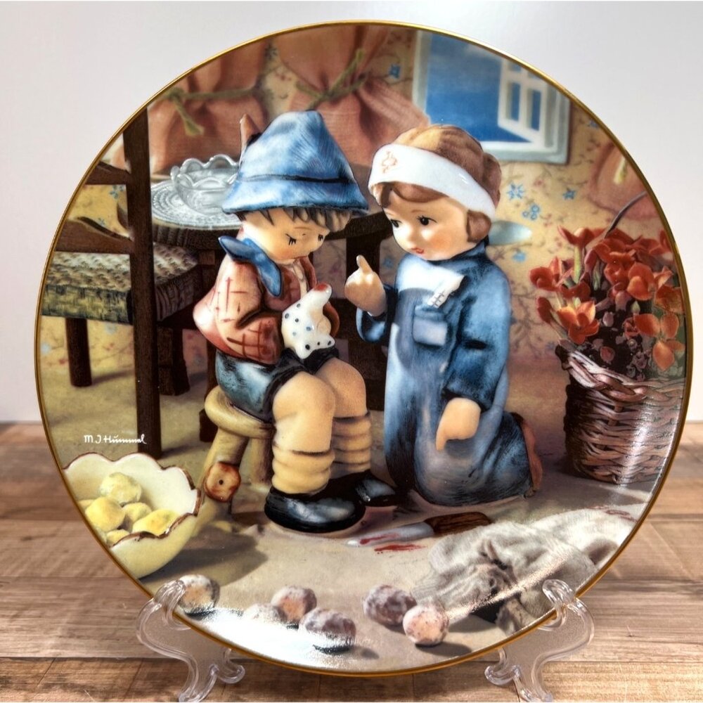 M.I. Hummel "Tender Loving Care" Collectible Plate Limited Edition  Porcelain